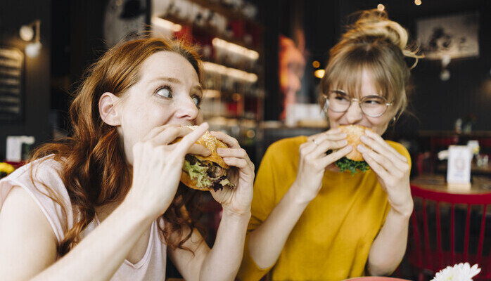 🍽️ Statister skes  Restauranggster, kockar & servitrer till lngfilm