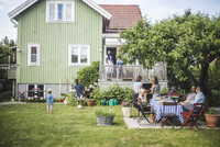 Barn + frldrar skes till husfotografering p sndag - Vsters!
