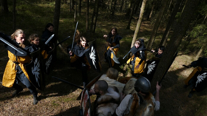 Statister skes fr att spela soldater/krigare i medeltida/fantasy serie