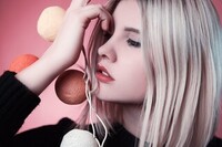 Giftbag + free hair; Female models needed for styling, cut & color in Solna