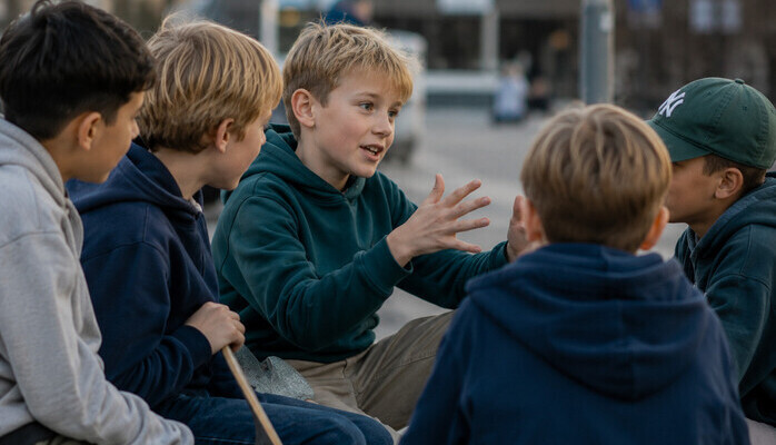 Gutter (9-11 år) til en holdningskampanje for ROS