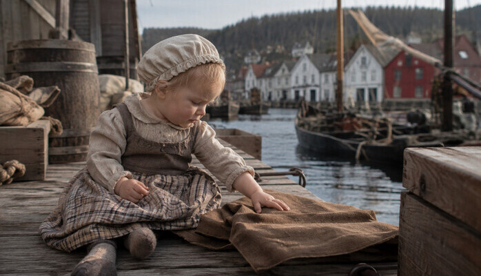 1-år gammel jente til periodefilm