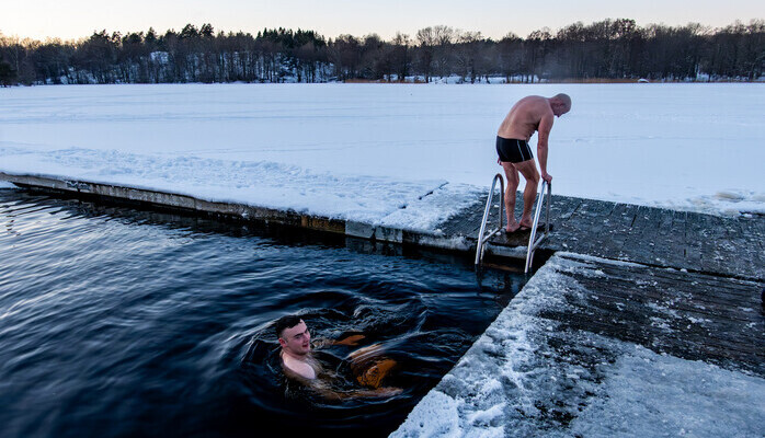 Modig vinterbadare 