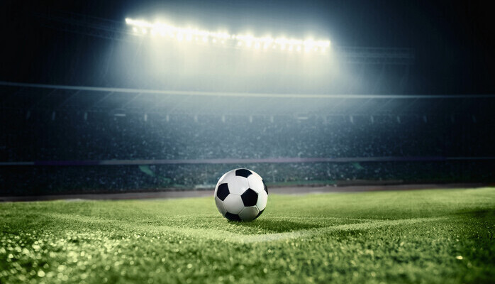 Tjej / kille ca 9-14 r som spelar fotboll skes!