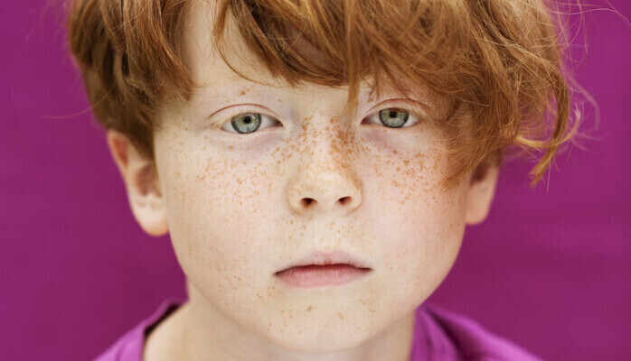 Vi søker gutt med rødlig/kastanjebrunt hår til reklamefilm