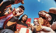 2 modeller/statister till Inspelning/fotografering fr Carlsberg i Stockholm