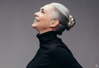 Kvinna i 60 rs lder skes till fotografering i Stockholm!