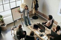 Man, 28-38 år sökes till fotografering imorgon, 11 mars ,