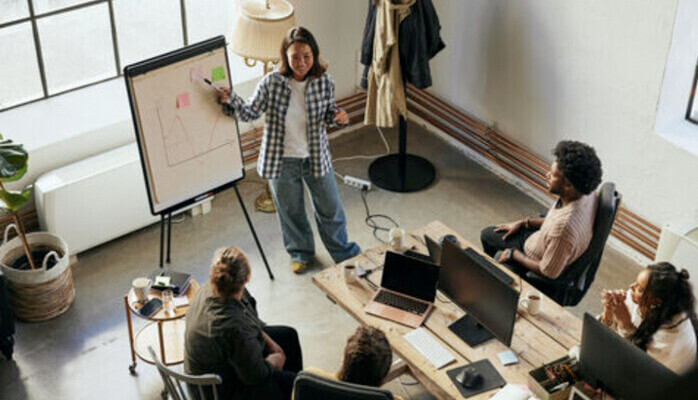 Modeller 27-60 år sökes till fotografering, 17 april , 