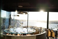 Modeller skes fr film- och fotoproduktion p premiumhotell