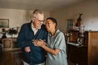 Personal till hemtjnst & Seniorer 75+ skes till fotografering med bildbyr,  19 juni,  Gteborg
