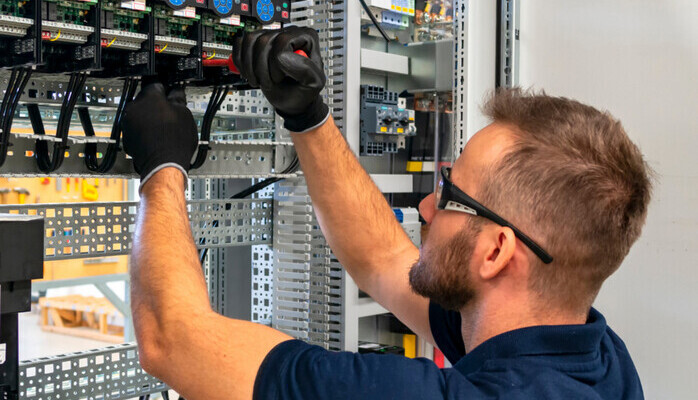 Modeller til bilder for elektriker