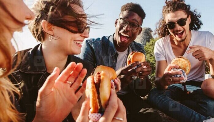 🎬 Social och driven person skes till humorserie fr en av Sveriges strsta restaurangkedjo