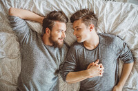 Gay-par sökes till ny Netflix-serie!