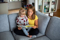 Syskonpar 1-9 år för reklamfotografering