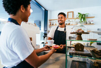 Vi söker män och kvinnor (30-50 år) till en reklamfilm