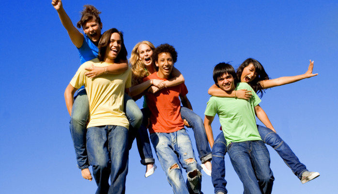 Ungdomsgjeng  VIF Flerkulturell ungdomsgjeng (3-4 stk) VIF-spillere. Alder 15-17 år søkes