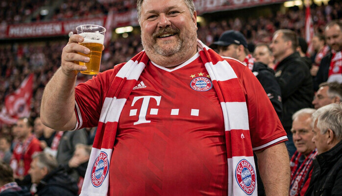 Mann 40-70 år som har litt  polstring rundt magen