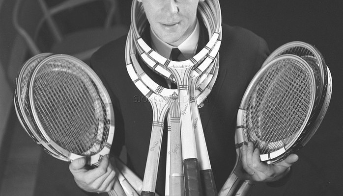 Tennisspelande mn skes till epok-drama fr Svt!