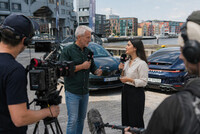 Programledere til miniserie om bilbransjen