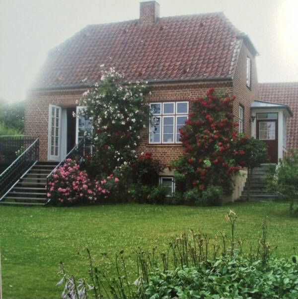 Hus - Villa i byhj fra 1924