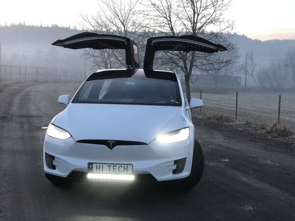 Fordon - Tesla Model X 