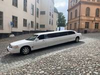 Lincoln limousine 