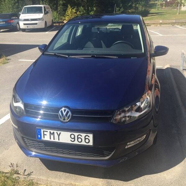 Fordon - VW polo mörkblå Fordon - VW polo mörkblå