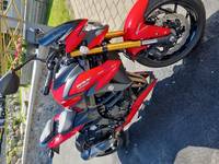 Suzuki GSX750 Suzuki GSX750