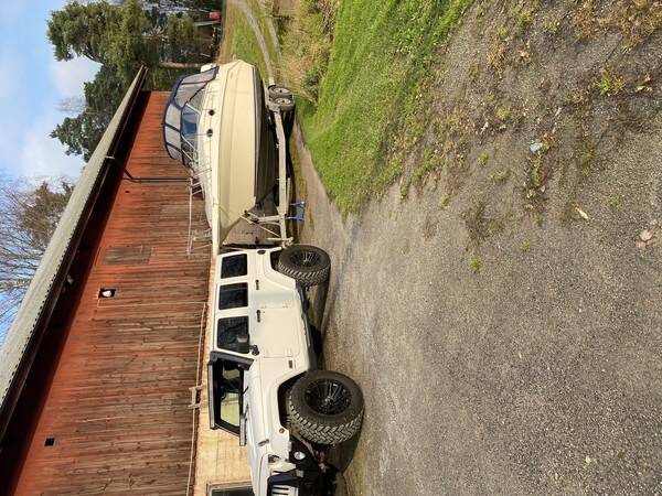Fordon - Jeep Wrangler Polar Edition 