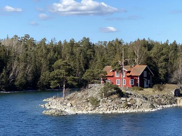 Hus - Egen udde i Stockholms skrgrd