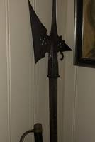 Diverse antikke våpen Diverse antikke våpen