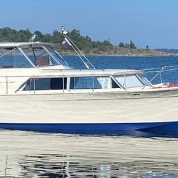 Fordon - Chris Craft Commander 31