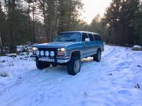 Chevrolet Suburban -83 4x4 
