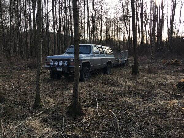 Fordon - Chevrolet Suburban -83 4x4 