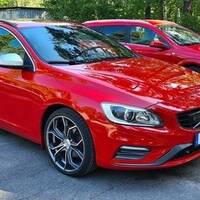 Volvo V60 R-Design