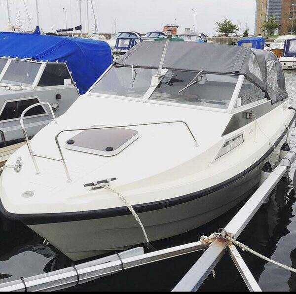 Kjøretøy - Båt Kjøretøy - Båt