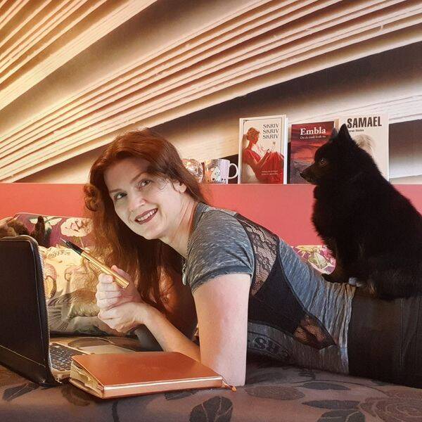 Hund - Shiva - charmig och pytteliten