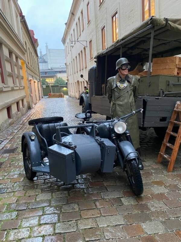 Fordon - Veteran motorcykel med sidovagn