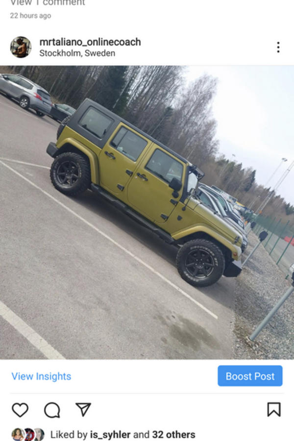 Fordon - Jeep wrangler .and . mercedes Benz cla