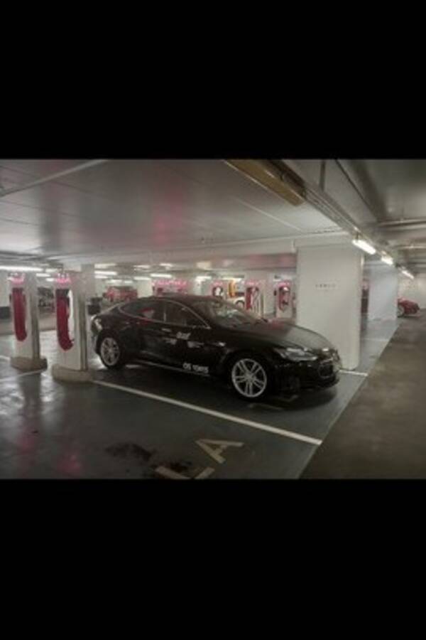 Revisitter - Tesla Revisitter - Tesla