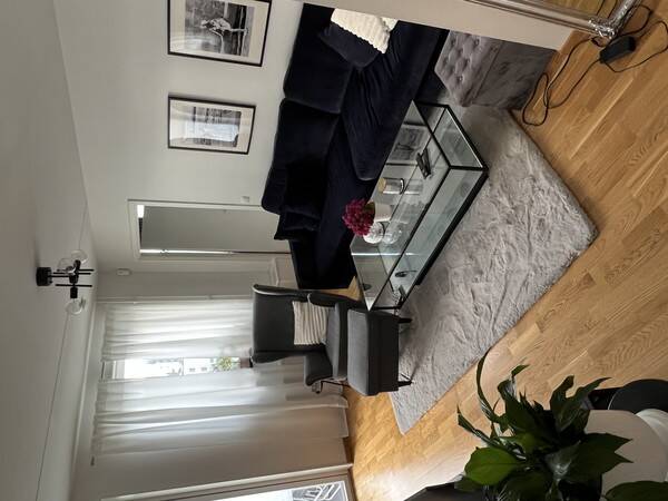 Lgenhet - Lgenhet i Jakobsberg  norr om Stockholm