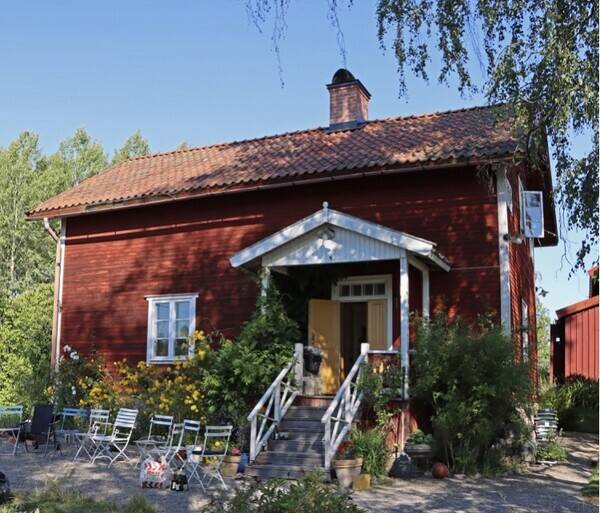 Hus - Liten lantgrd i Srmland 