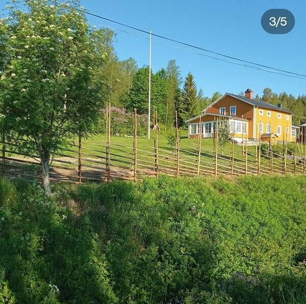 Hus - Grd i rnskldsvik 