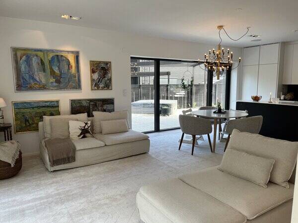 Hus - Villa i Nyby Vallentuna 