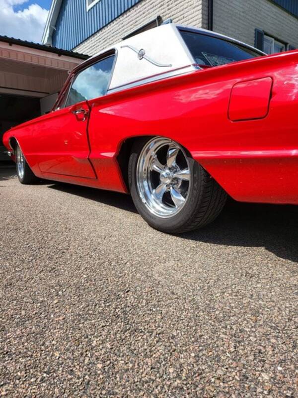 Fordon - Ford Thunderbird 1966