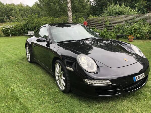 Fordon - Porsche 911 Carrera 4S Fordon - Porsche 911 Carrera 4S