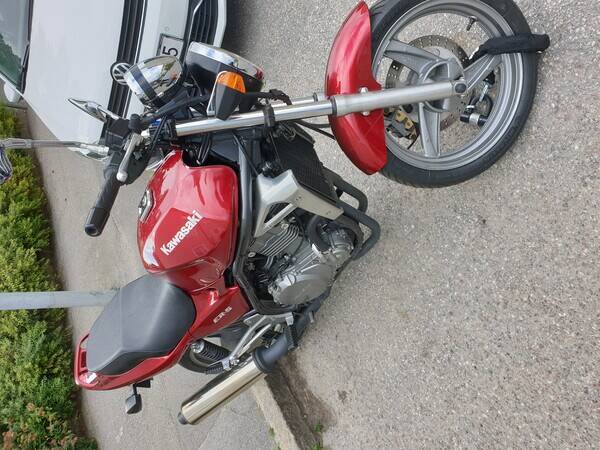 Fordon - Mc kawasaki ER-5