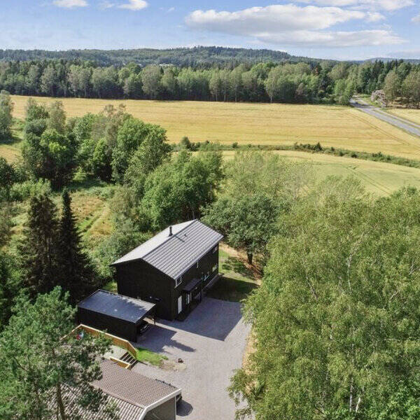 Hus - Hus på landet i Stokke Hus - Hus på landet i Stokke