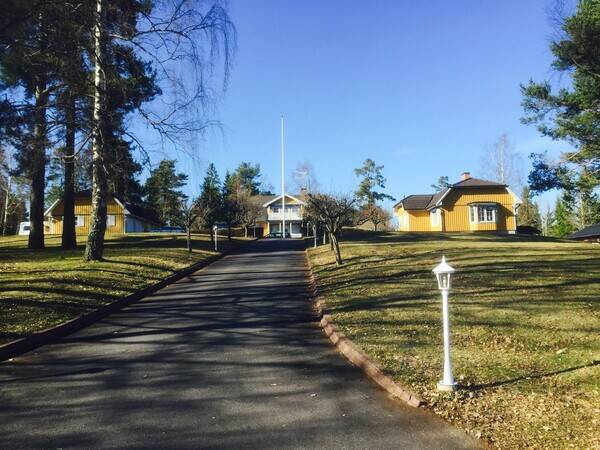 Hus - Marholmsgrd hstar p grden 